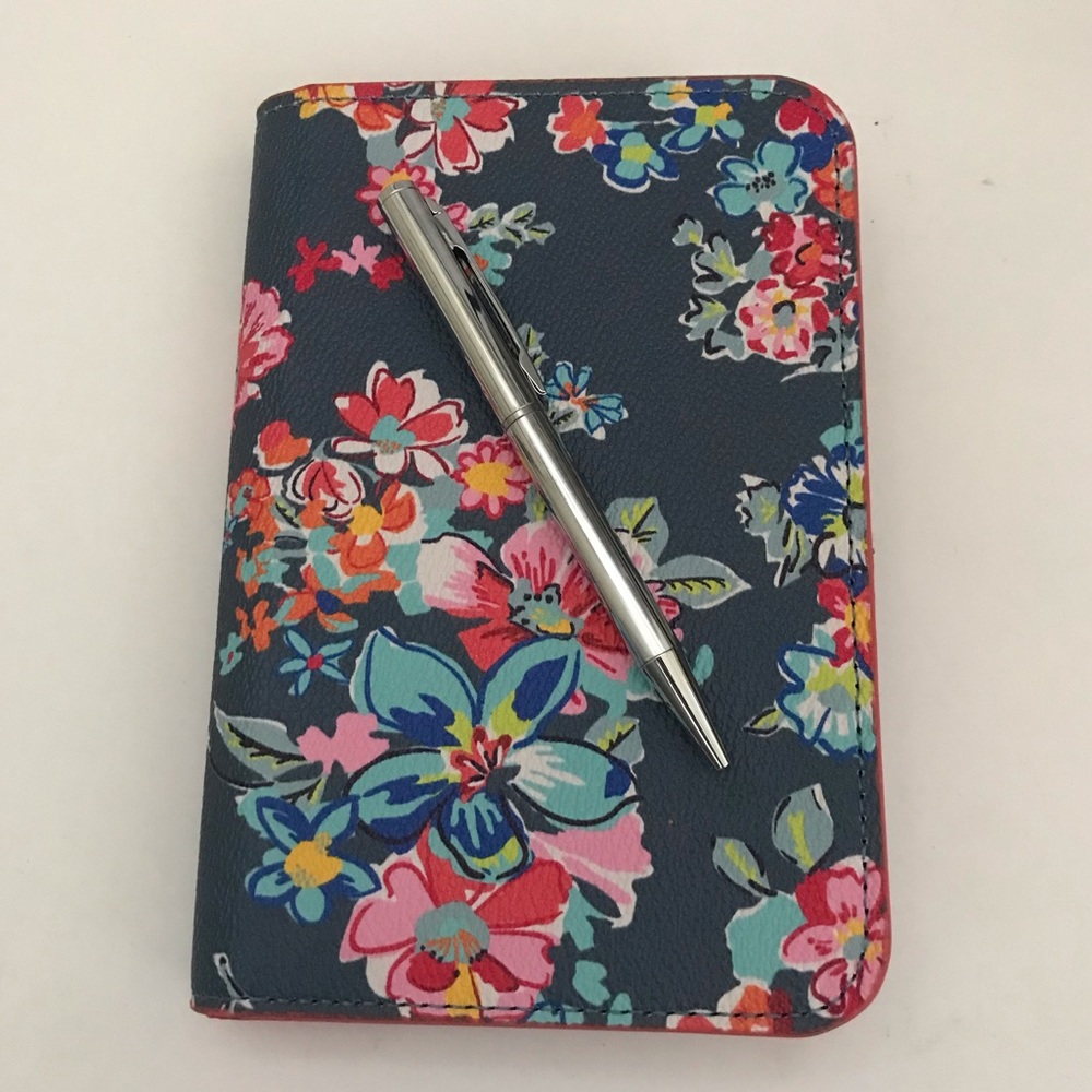 Vera Bradley Tossed Posies Journal With Pen